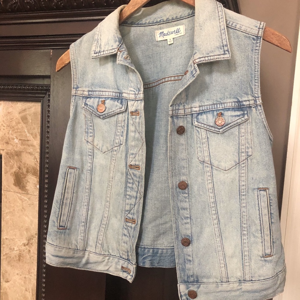 Madewell Denim Vest (size: medium)